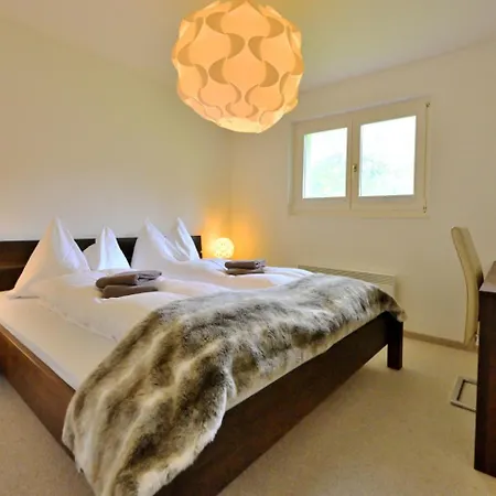 Apartment Hölzerhütte Arosa