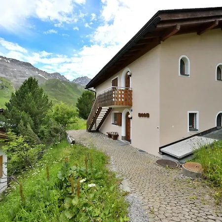 Hölzerhütte Apartment